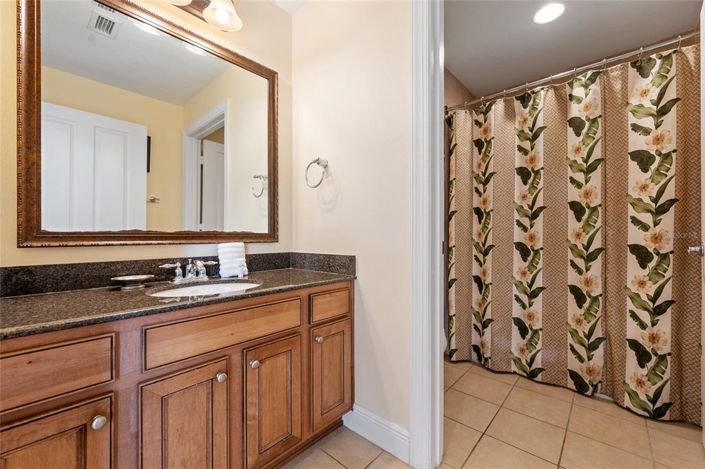 Image No.22-3 Bed Apartment for sale