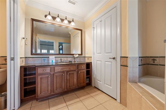 Image No.23-3 Bed Apartment for sale