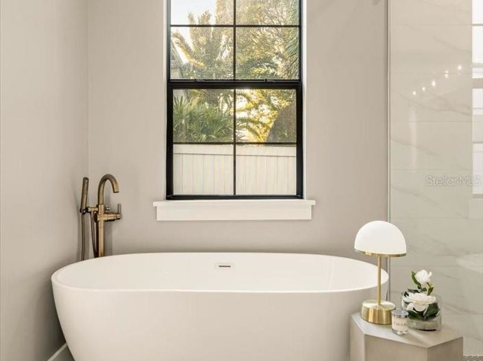 Image No.37-Maison de ville de 3 chambres à vendre à Saint John