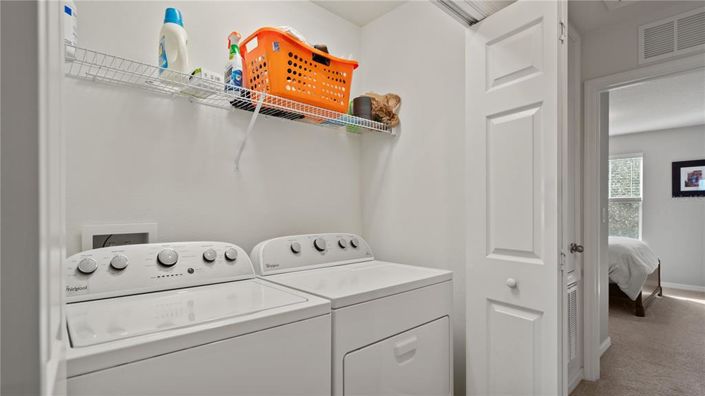 Image No.32-3 Bed Townhouse for sale