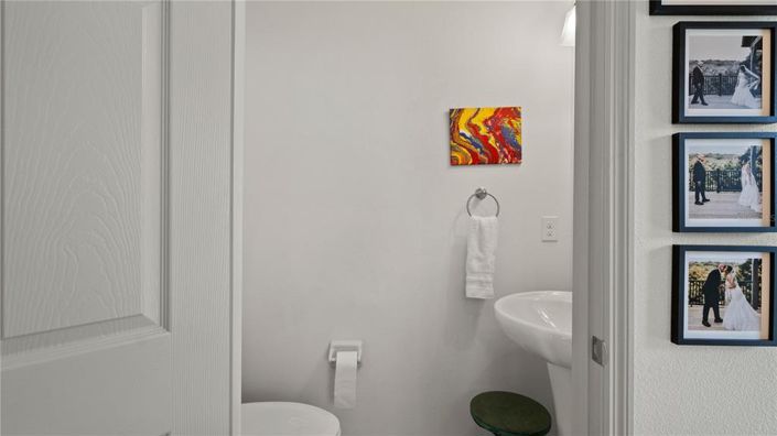 Image No.41-3 Bed Townhouse for sale