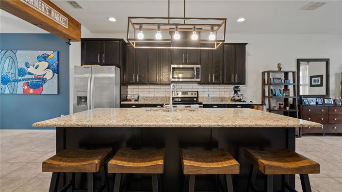 Image No.5-3 Bed Townhouse for sale