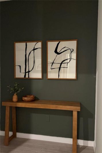 Image No.19-3 Bed Townhouse for sale