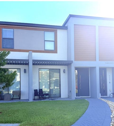 Image No.4-3 Bed Townhouse for sale