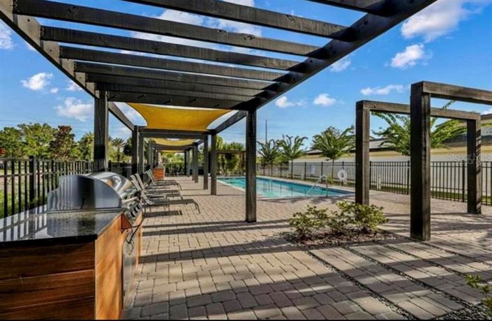 Image No.40-3 Bed Townhouse for sale