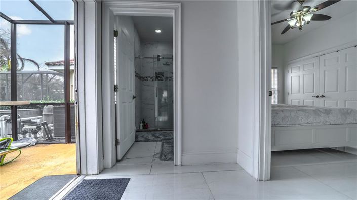 Image No.20-5 Bed House for sale