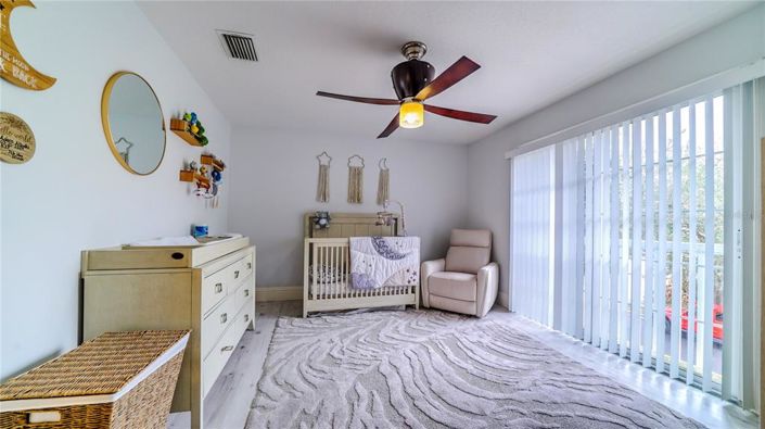 Image No.24-5 Bed House for sale