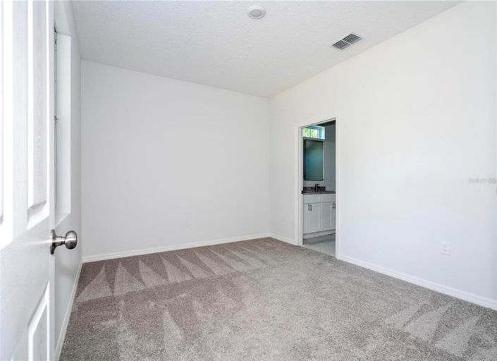 Image No.18-3 Bed House for sale