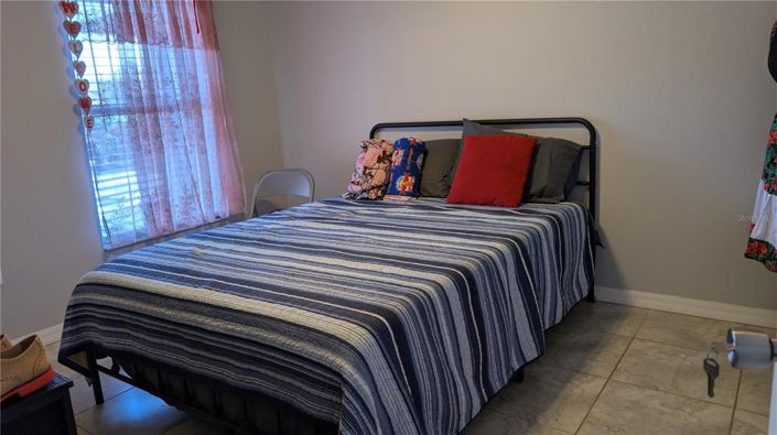 Image No.7-3 Bed House for sale