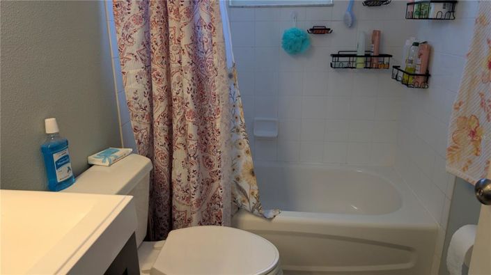 Image No.8-3 Bed House for sale