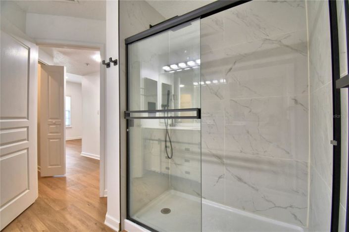 Image No.27-2 Bed Apartment for sale