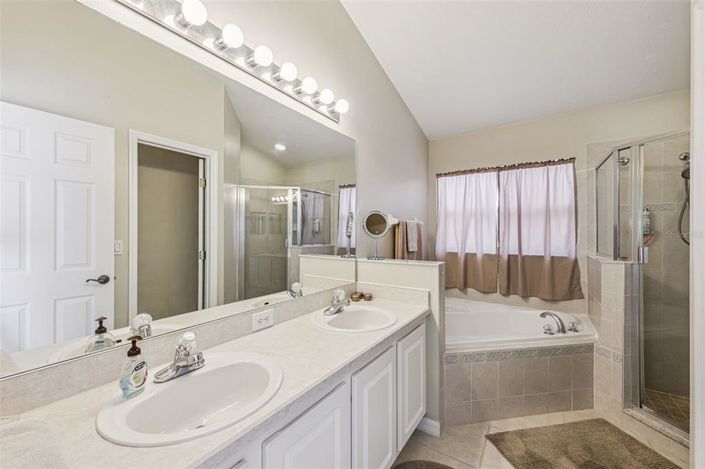 Image No.22-3 Bed House for sale