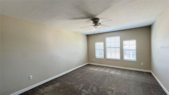 Image No.30-4 Bed House for sale