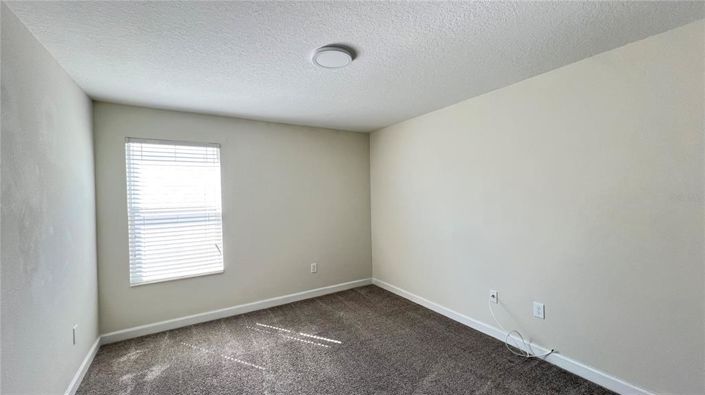 Image No.35-4 Bed House for sale