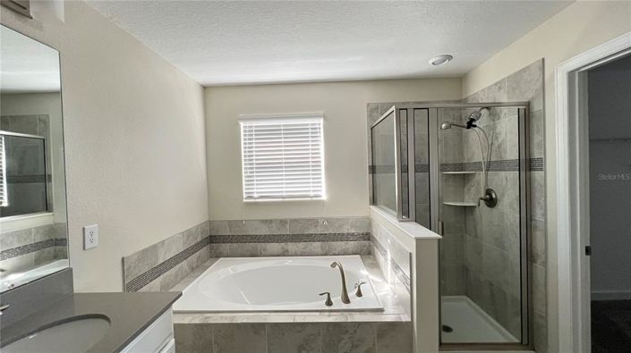 Image No.37-4 Bed House for sale