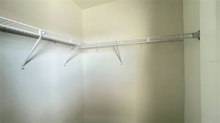 Image No.41-4 Bed House for sale