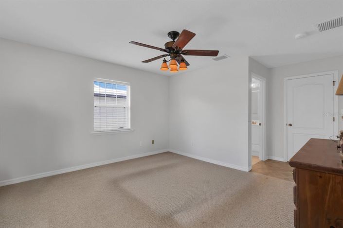 Image No.22-4 Bed House for sale