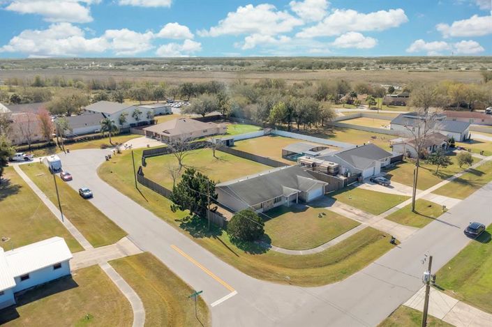 Image No.4-4 Bed House for sale