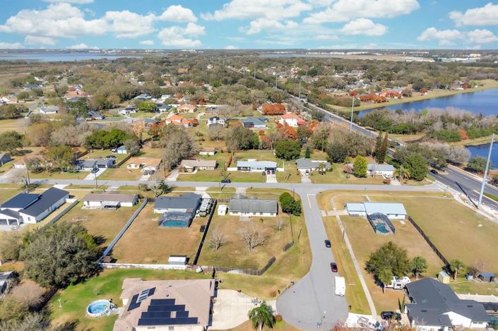 Image No.8-4 Bed House for sale