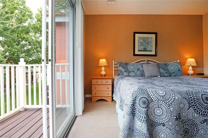 Image No.12-3 Bed Townhouse for sale