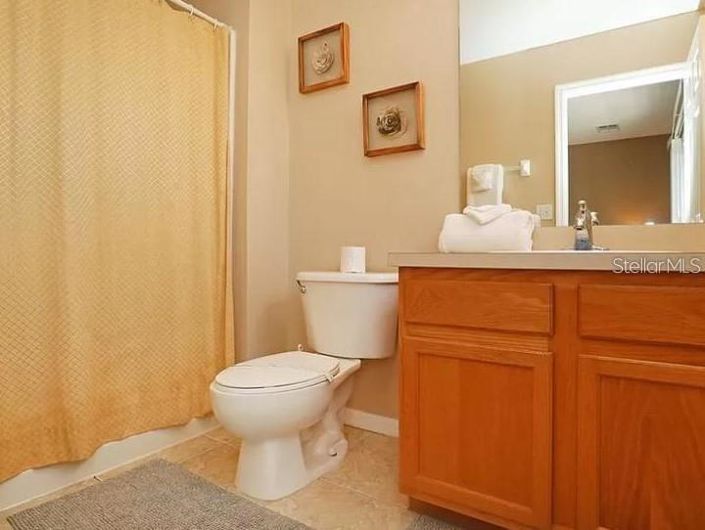 Image No.18-3 Bed Townhouse for sale