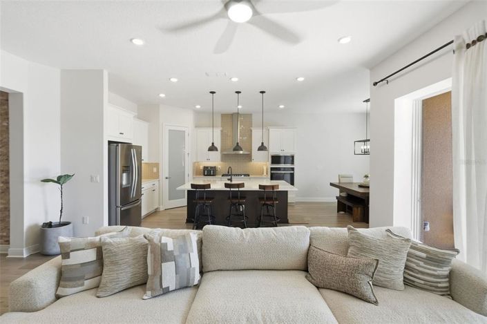 Image No.15-5 Bed House for sale