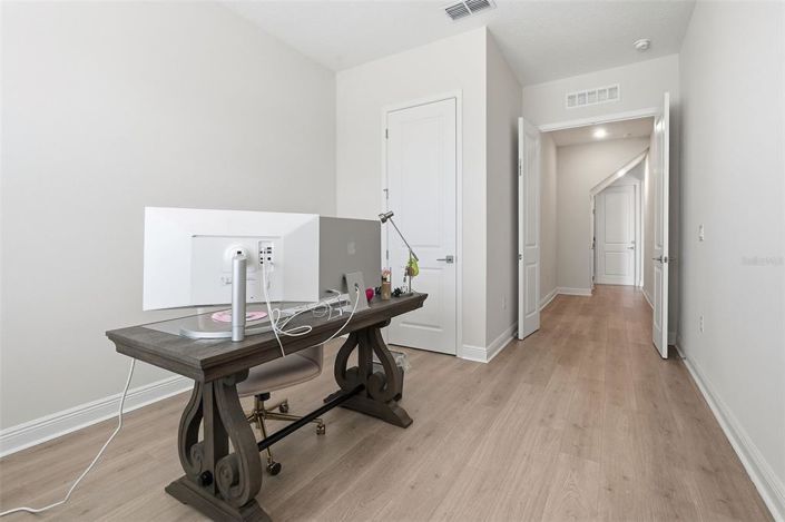 Image No.27-5 Bed House for sale