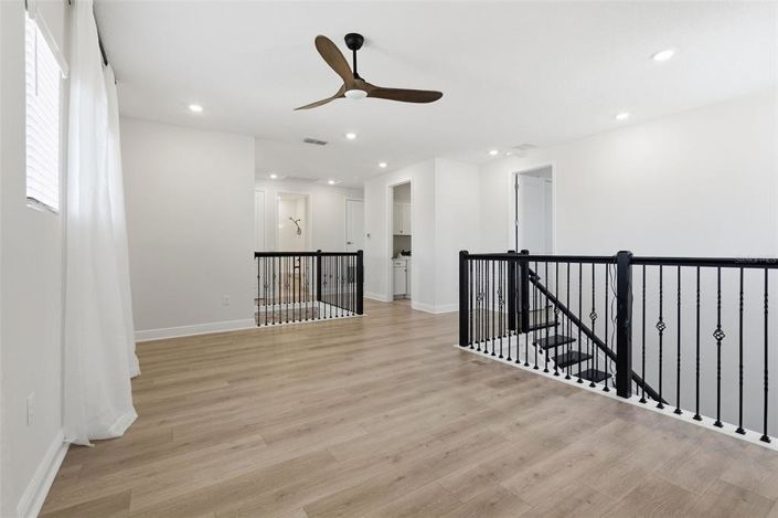 Image No.33-5 Bed House for sale