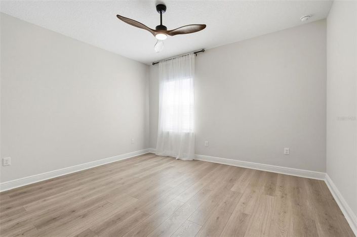 Image No.39-5 Bed House for sale