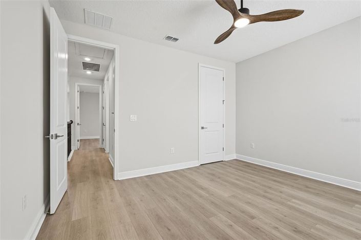 Image No.40-5 Bed House for sale