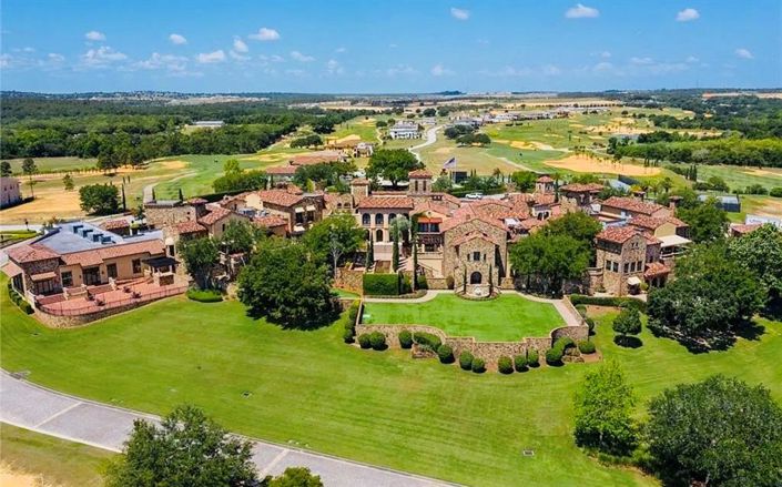 Image No.52-5 Bed House for sale