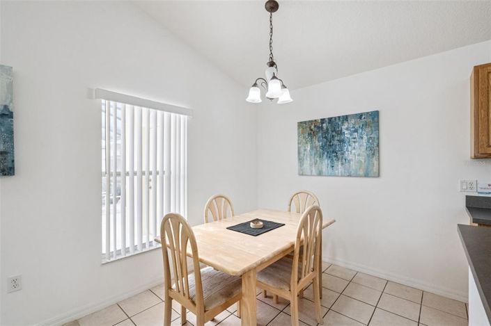 Image No.9-4 Bed House for sale