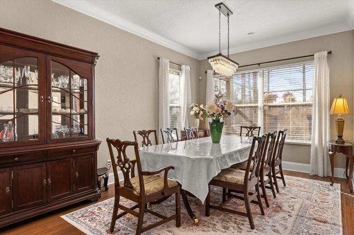 Image No.16-5 Bed House for sale