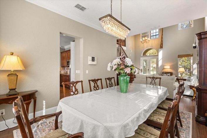 Image No.17-5 Bed House for sale