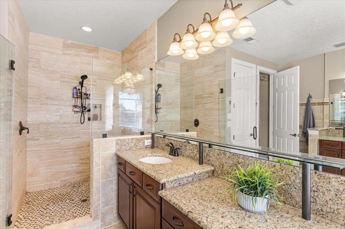 Image No.38-5 Bed House for sale