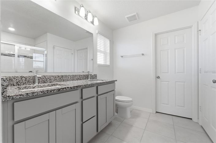 Image No.22-4 Bed House for sale