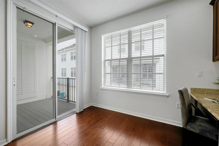 Image No.15-3 Bed Townhouse for sale