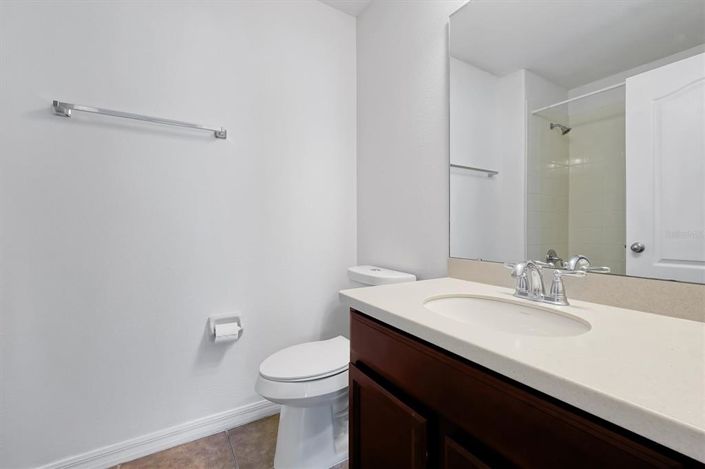 Image No.30-3 Bed Townhouse for sale