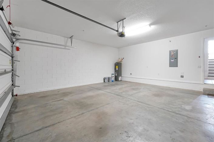 Image No.41-3 Bed Townhouse for sale