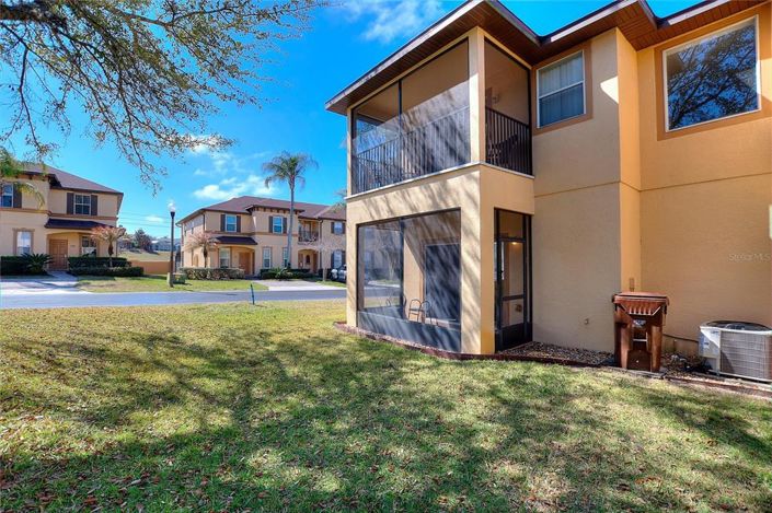 Image No.38-4 Bed Townhouse for sale