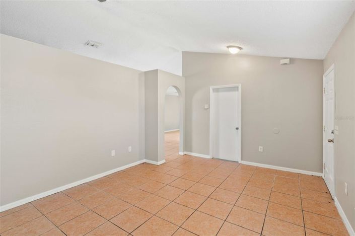 Image No.33-3 Bed House for sale