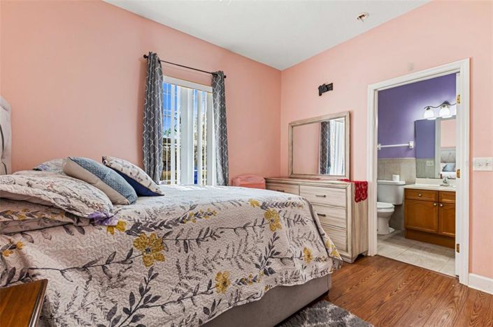 Image No.11-4 Bed House for sale