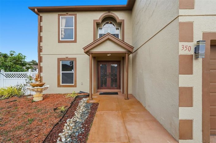 Image No.2-4 Bed House for sale