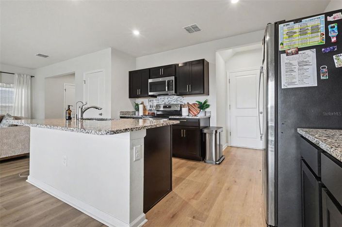 Image No.10-4 Bed House for sale