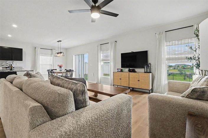 Image No.5-4 Bed House for sale