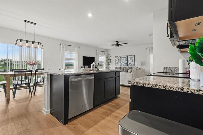 Image No.8-Maison de 4 chambres à vendre à Saint John