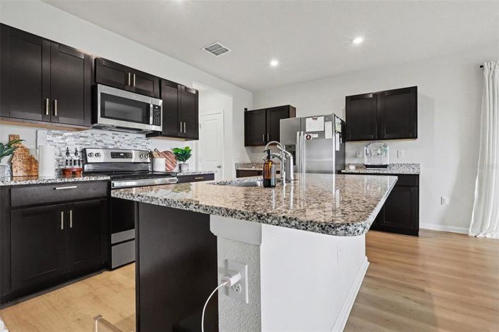 Image No.9-Maison de 4 chambres à vendre à Saint John