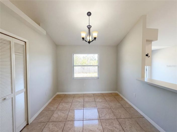 Image No.12-3 Bed House for sale