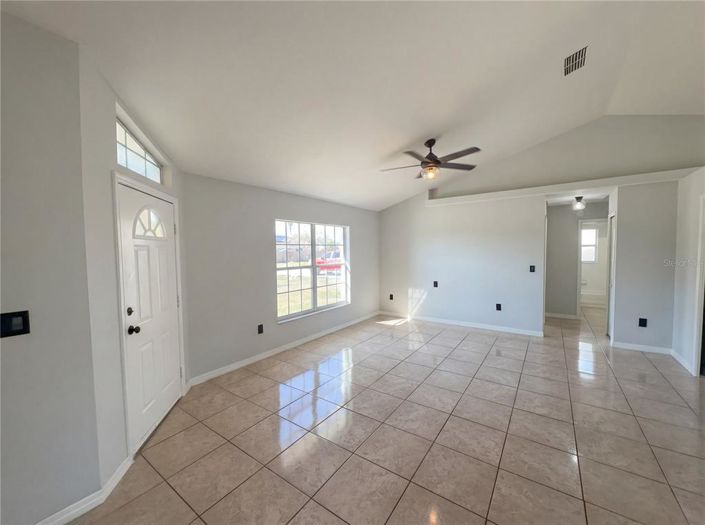 Image No.3-3 Bed House for sale