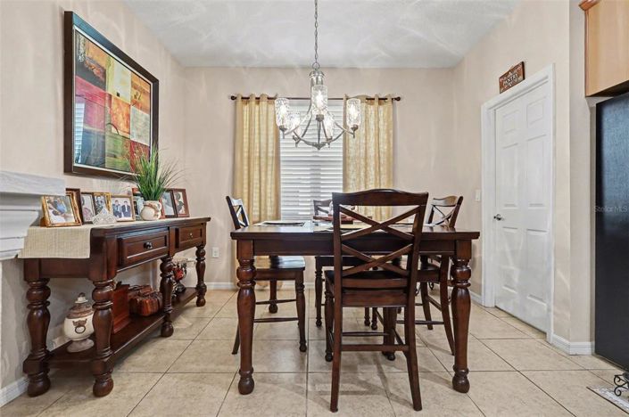 Image No.6-4 Bed House for sale